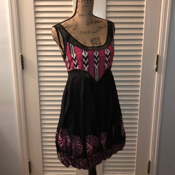 bebe Dresses & Skirts - bebe Lace Back Vivianne Bubble Dress